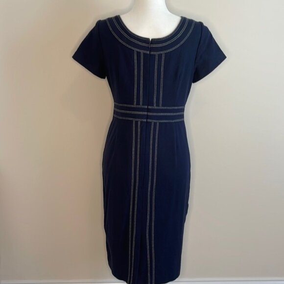 Boden Kitty Textured Dress | 8 Petite | Navy - Picture 6 of 12